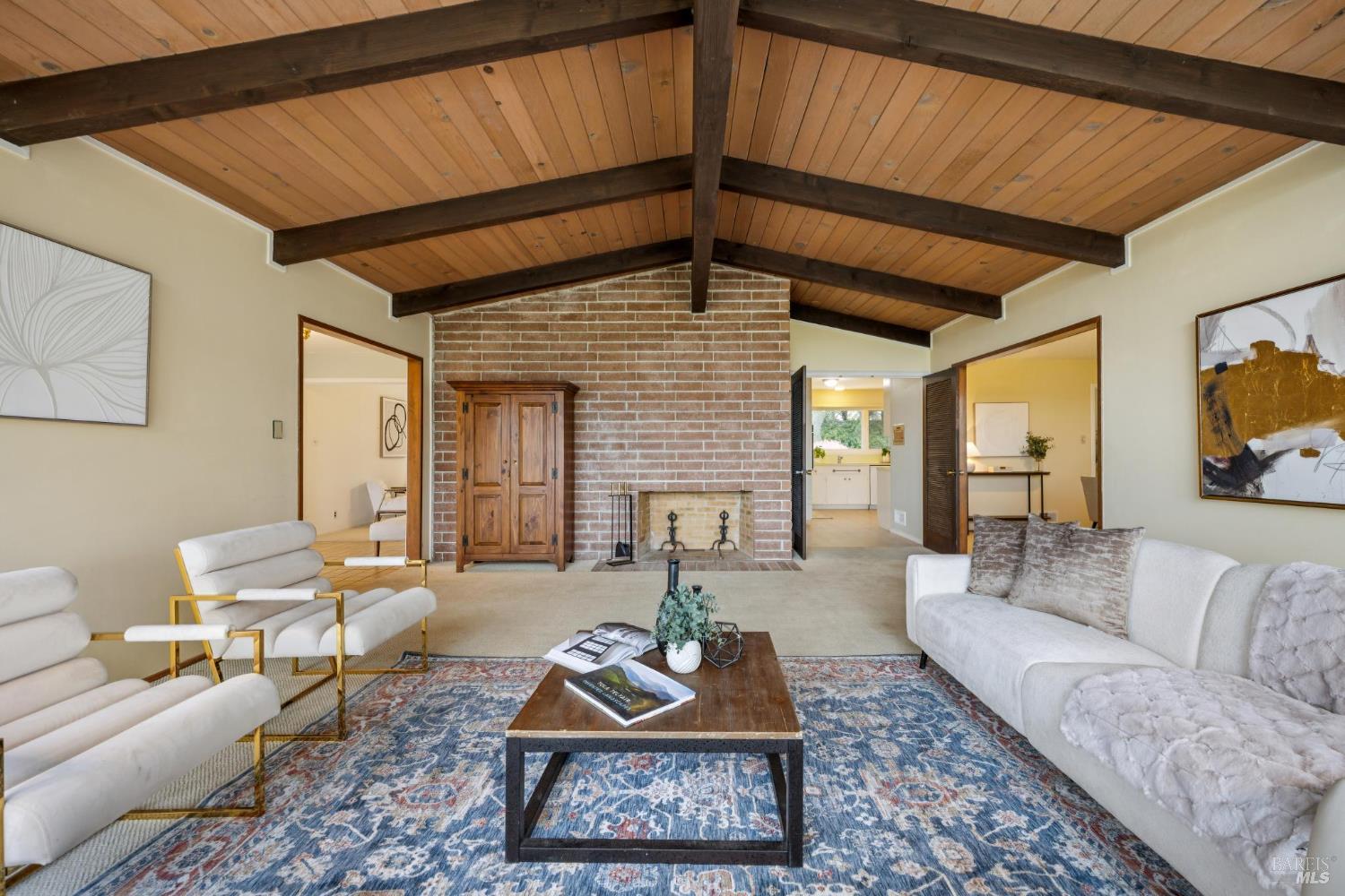 295 Stuyvesant Drive