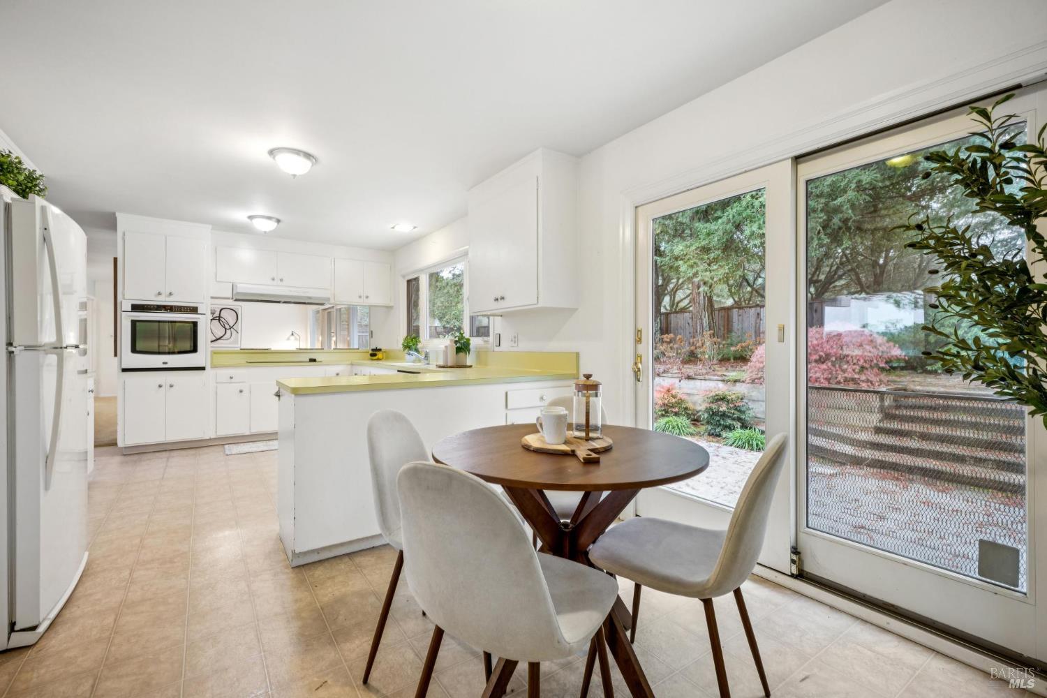 295 Stuyvesant Drive