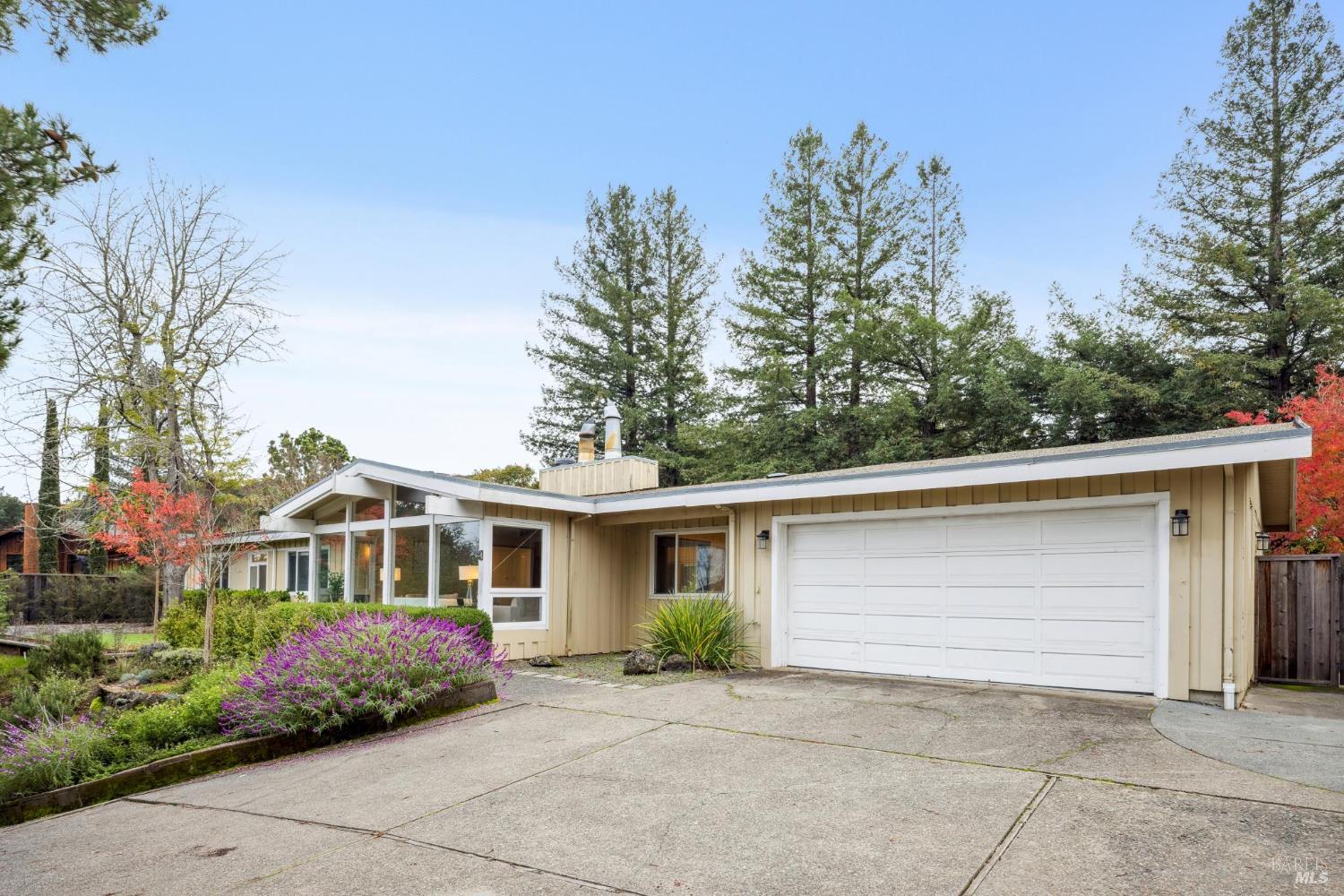 295 Stuyvesant Drive