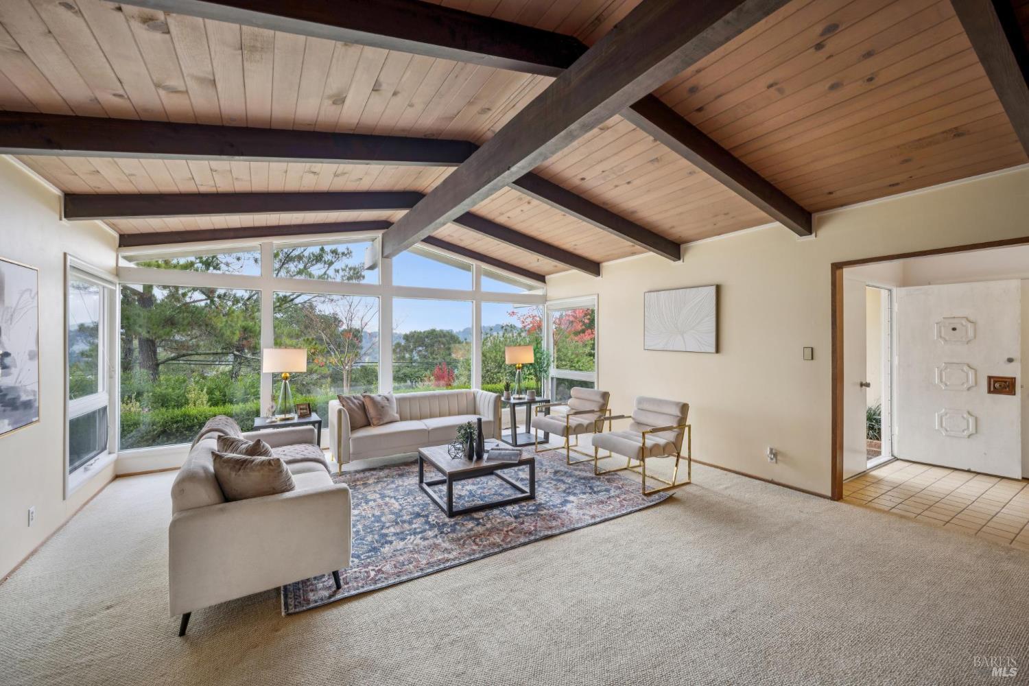 295 Stuyvesant Drive