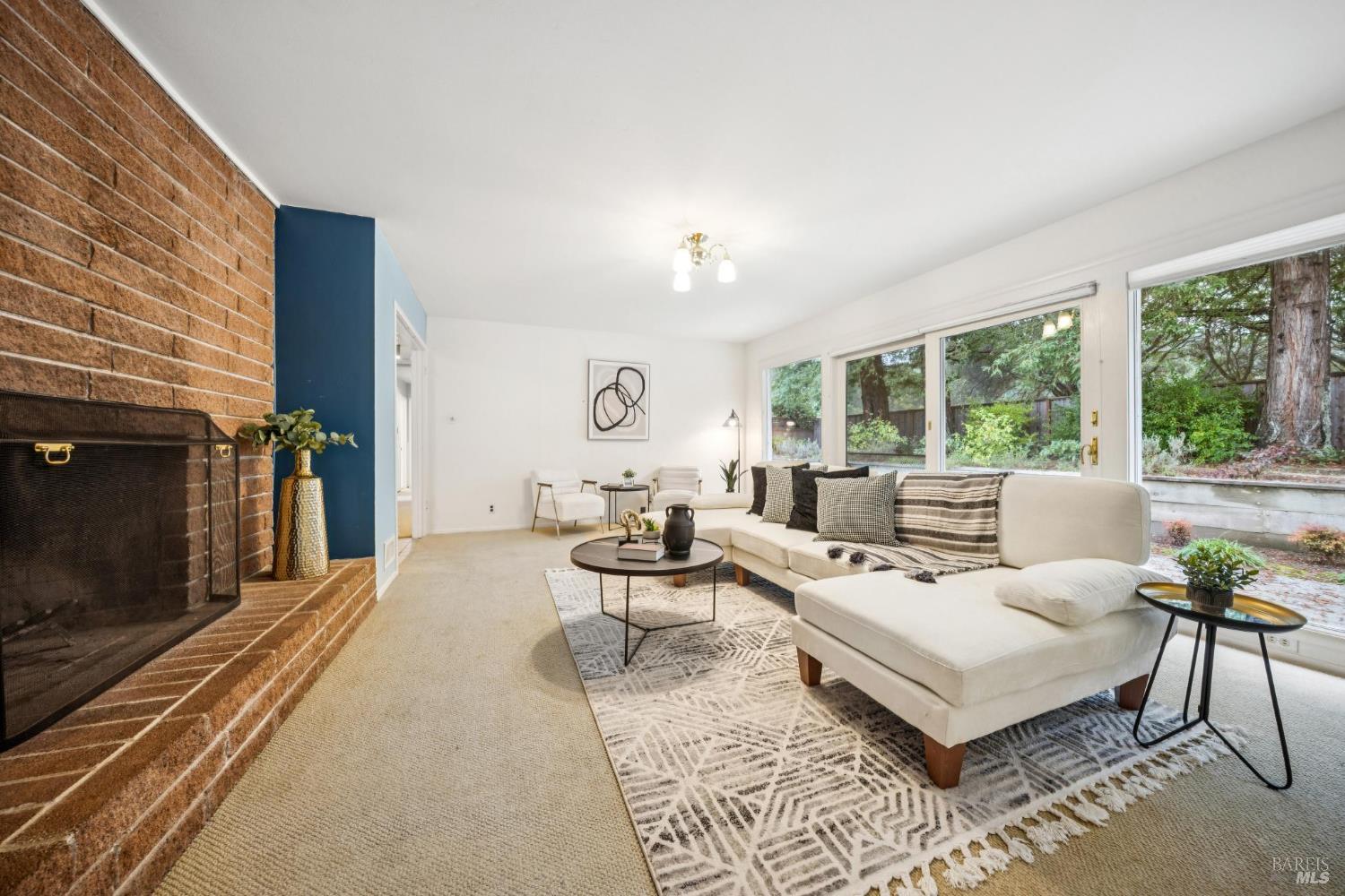 295 Stuyvesant Drive