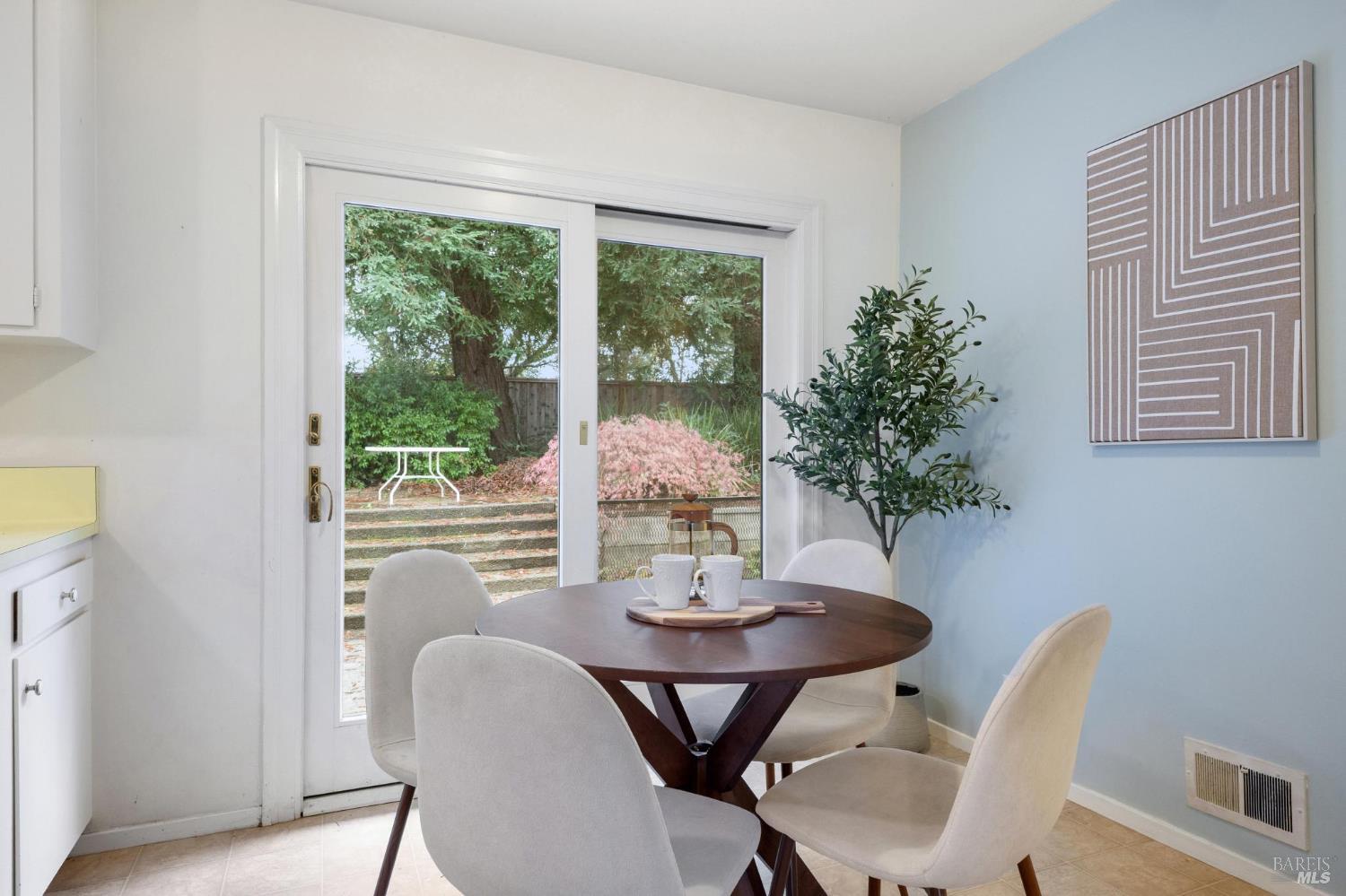 295 Stuyvesant Drive