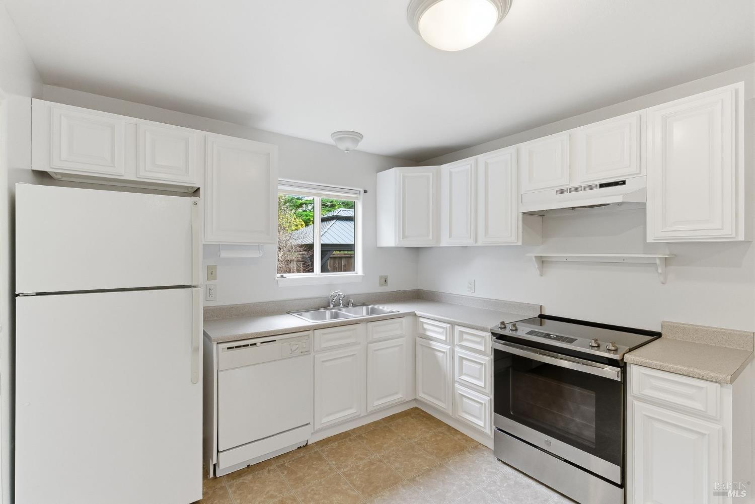 567 San Geronimo Valley Drive