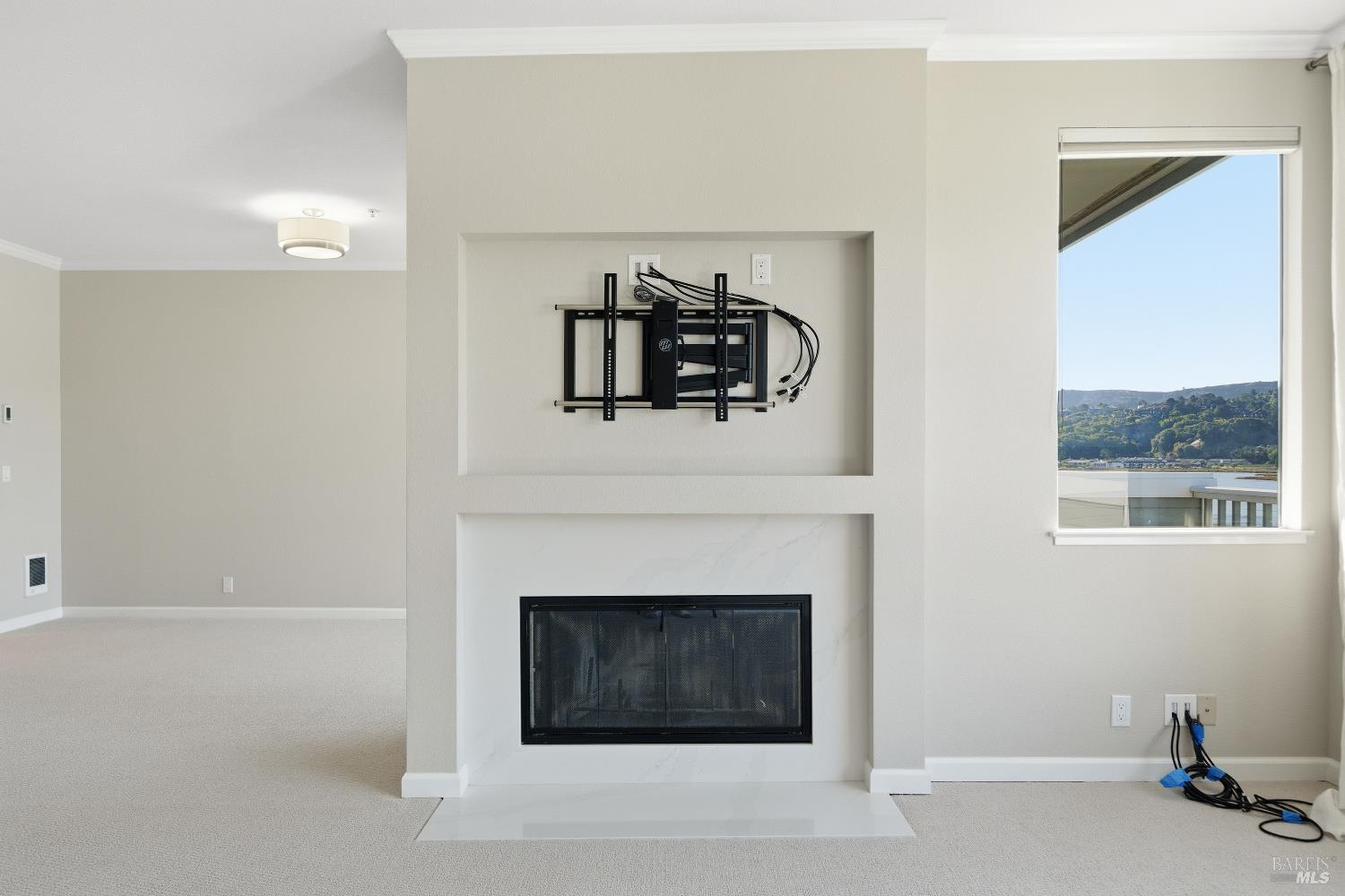 6041 Shelter Bay Avenue