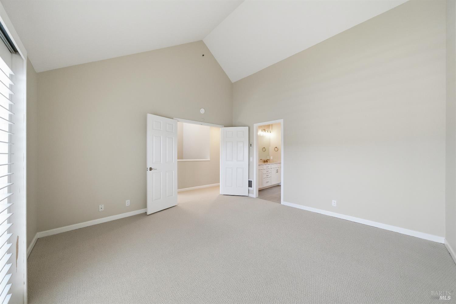 6041 Shelter Bay Avenue