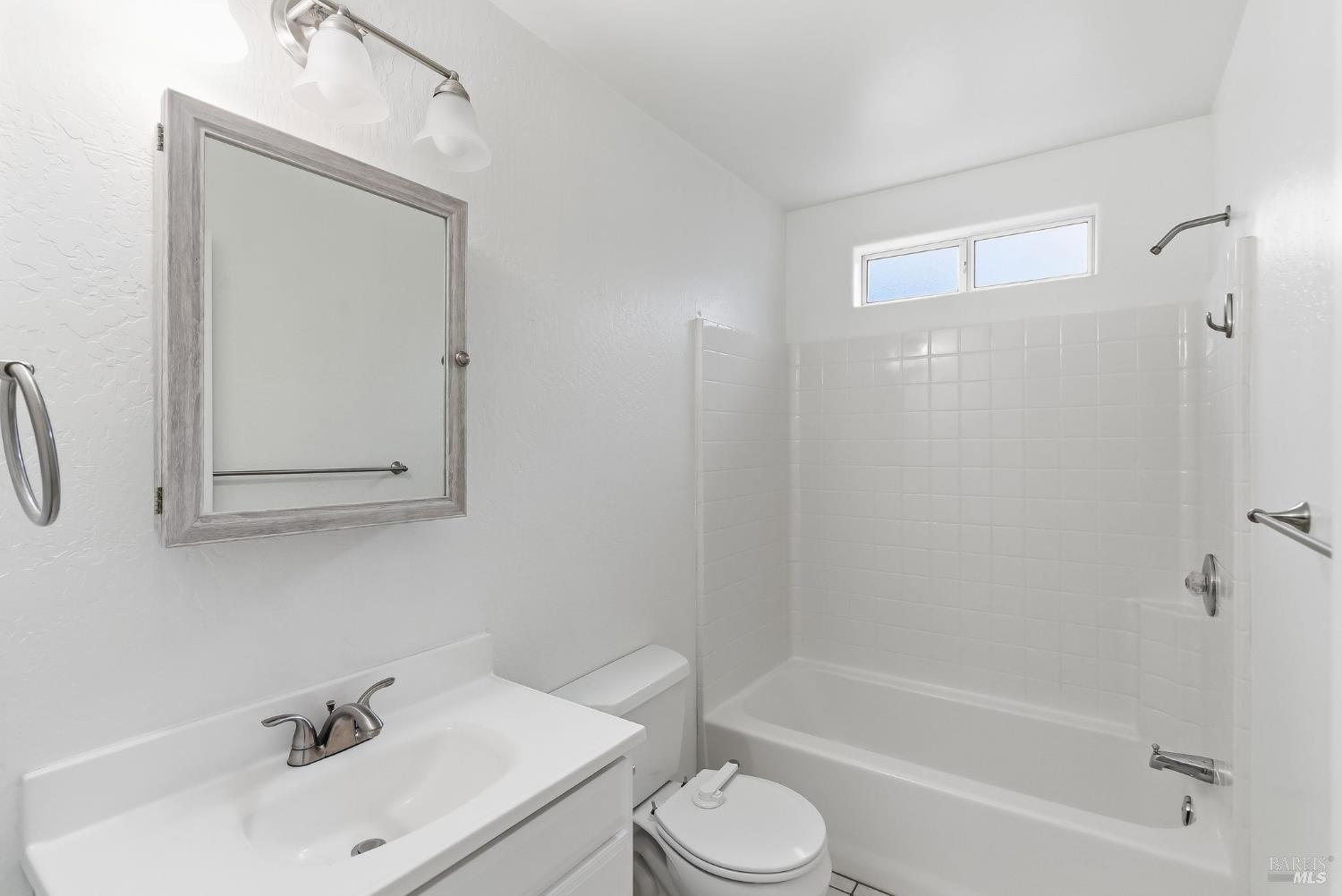 567 San Geronimo Valley Drive