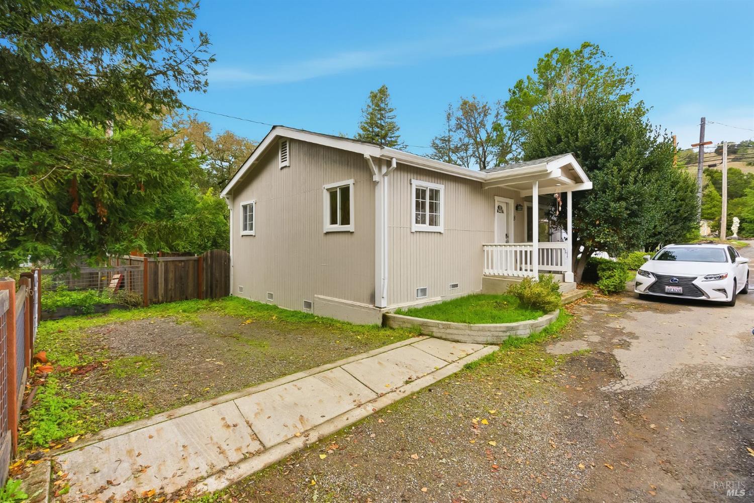 567 San Geronimo Valley Drive