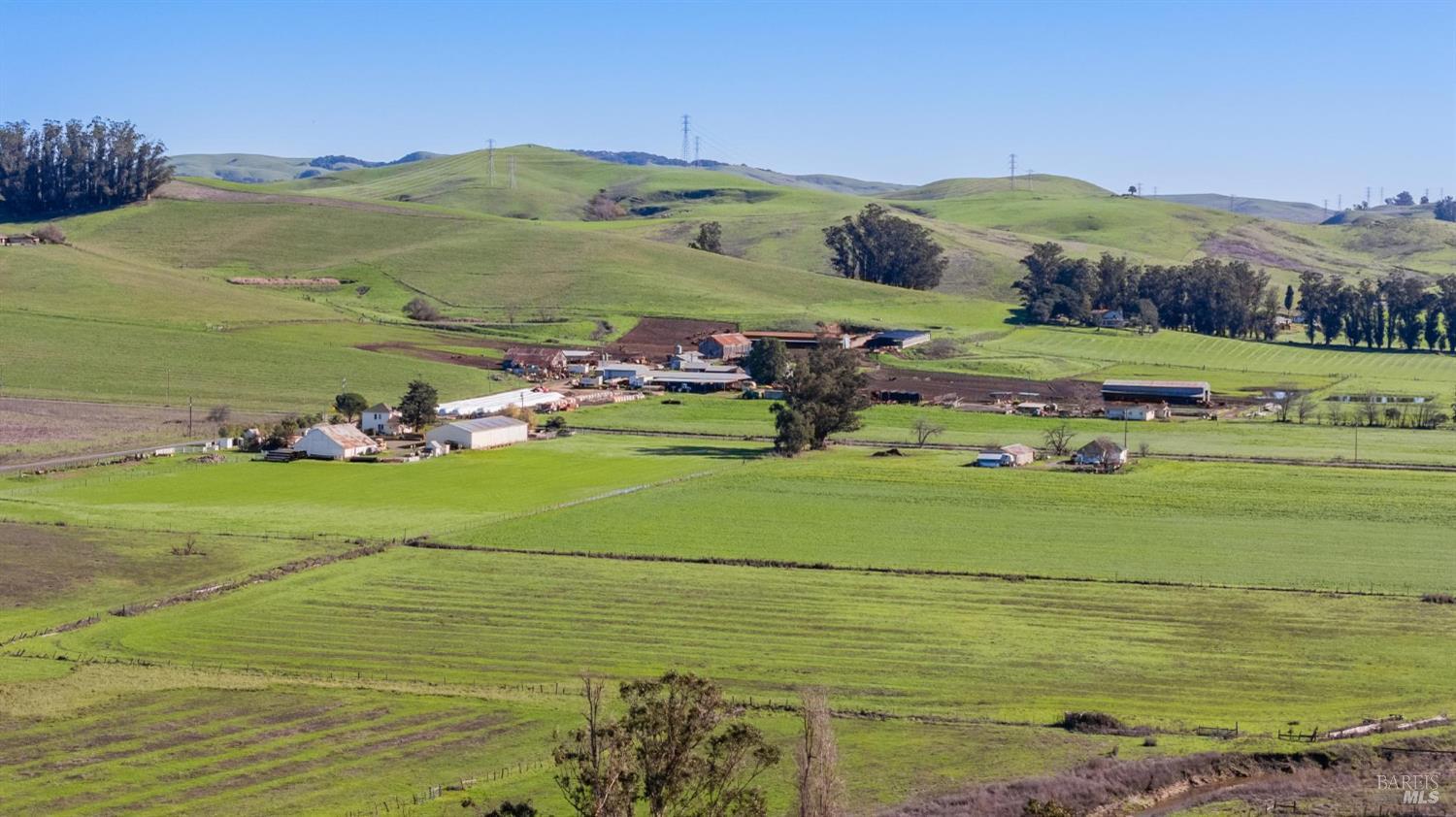 3957 Lakeville Highway