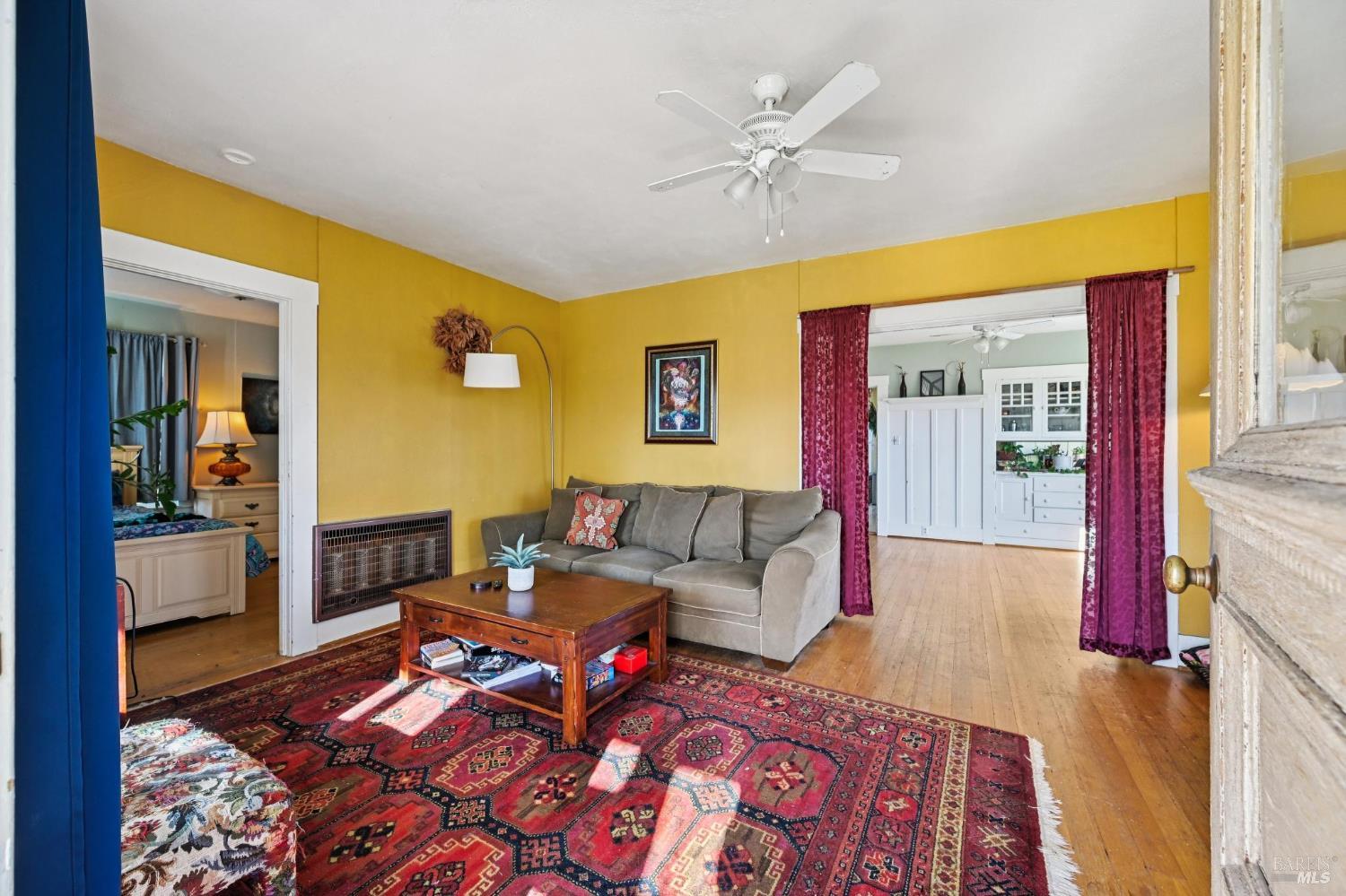 3957 Lakeville Highway