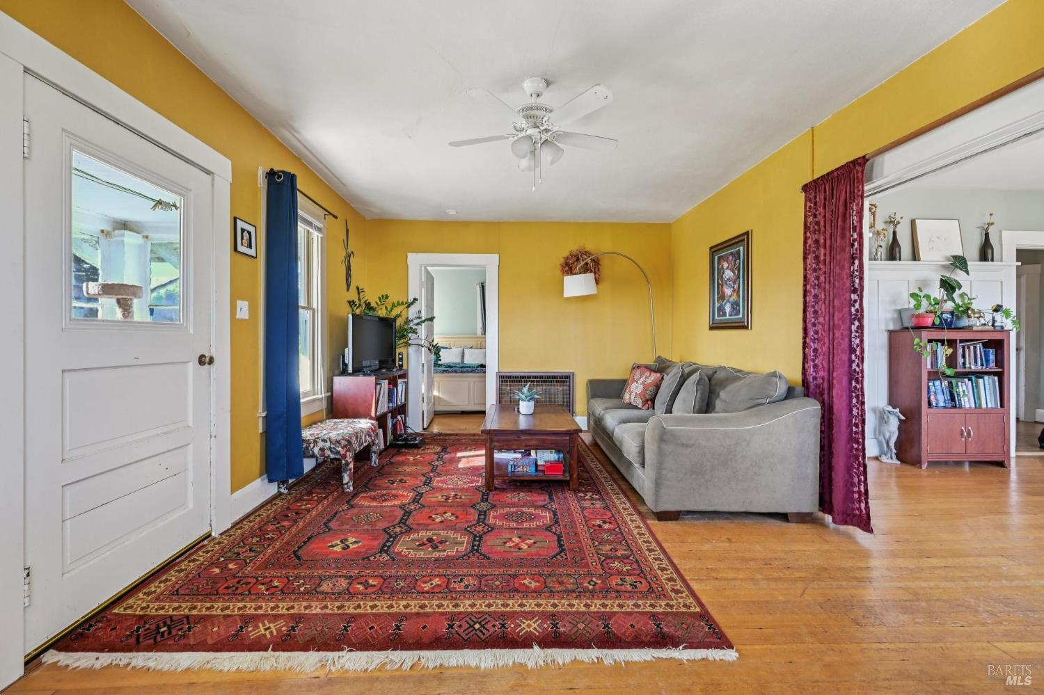 3957 Lakeville Highway