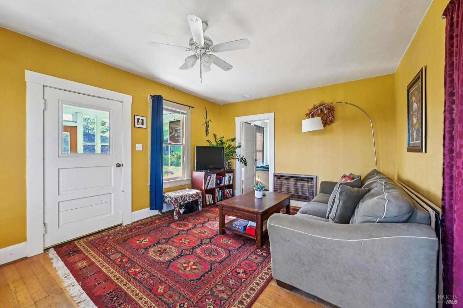 3957 Lakeville Highway