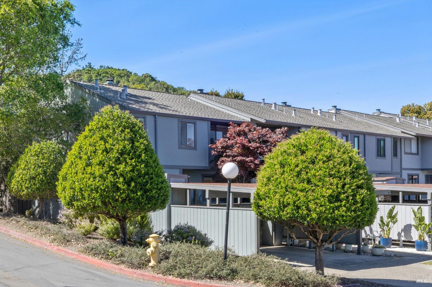 212 Sylvia Way