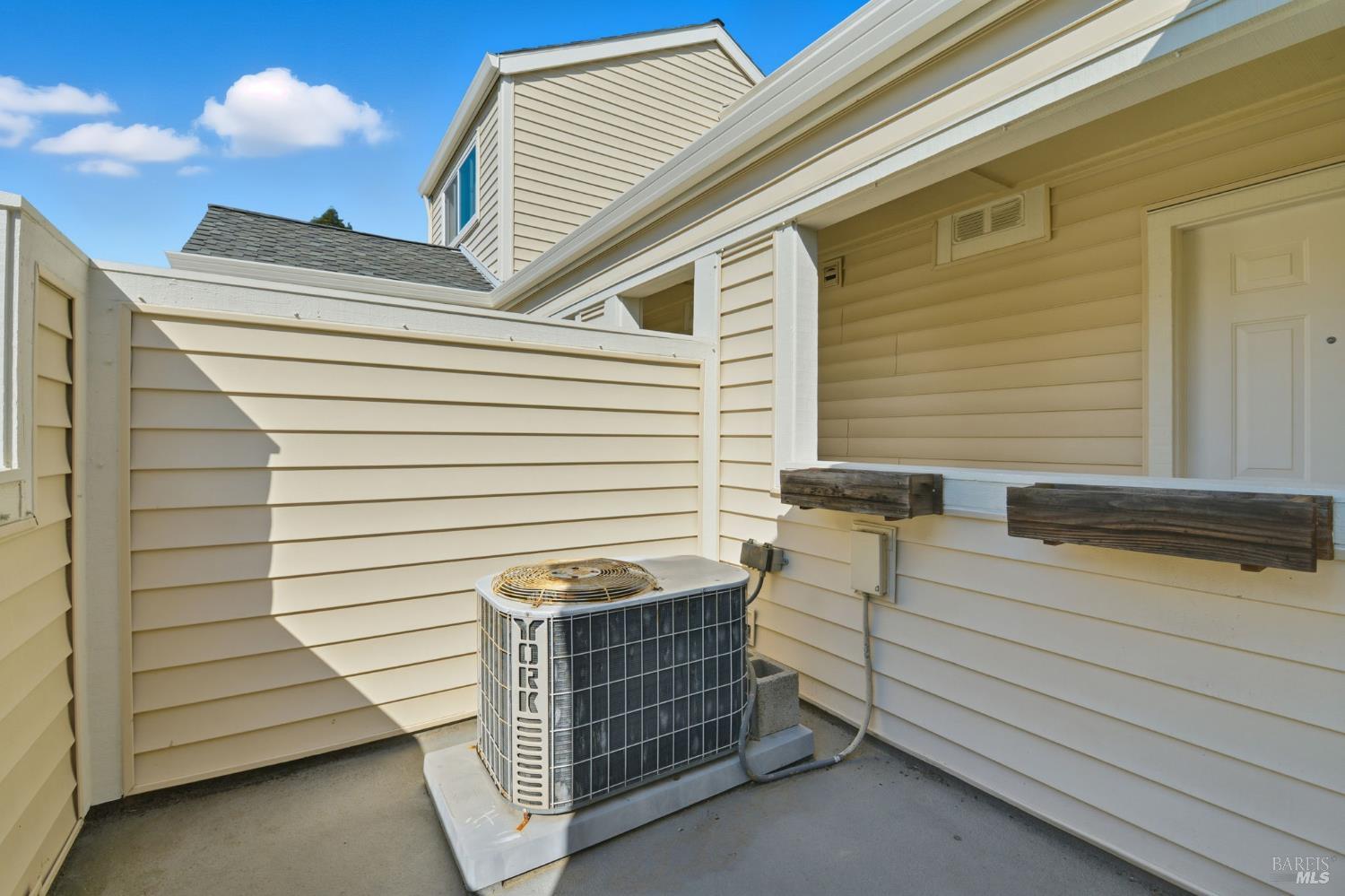 4632 Melody Drive Unit: #E