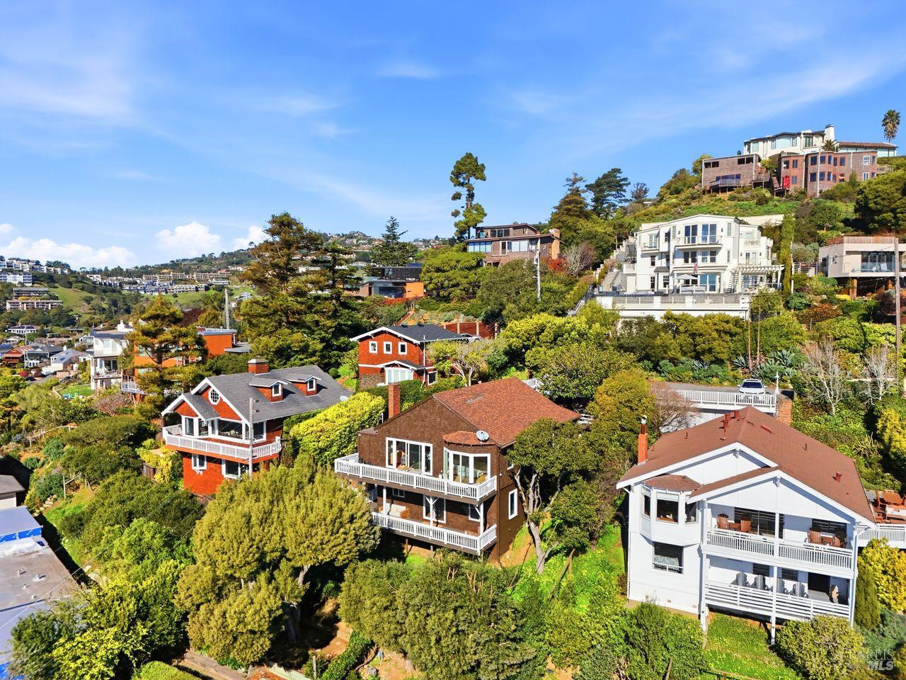 1882 Centro West Street