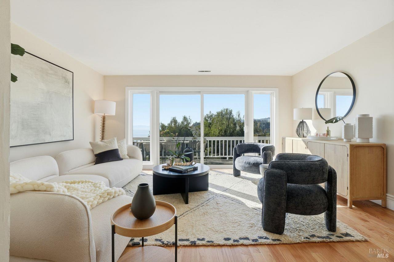 1882 Centro West Street