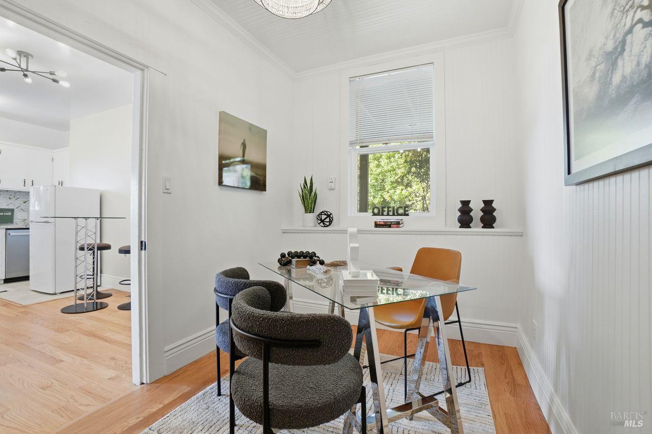 1882 Centro West Street