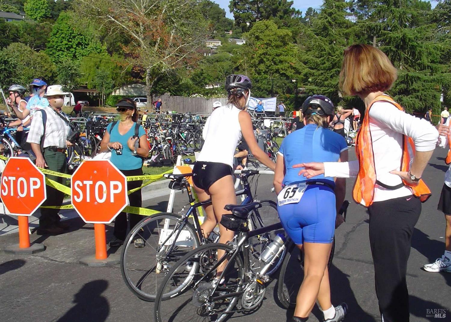 1882 Centro West Street