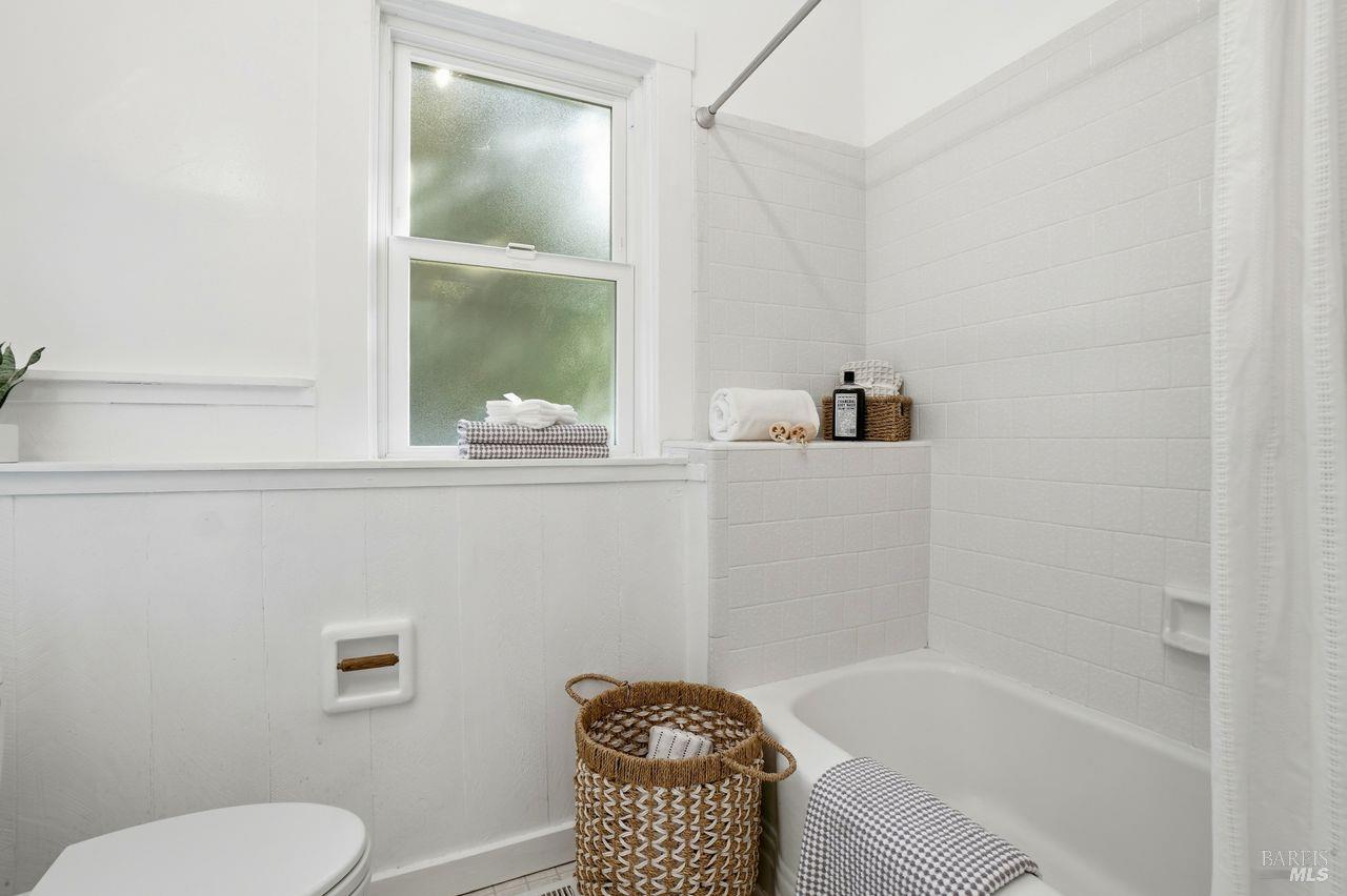 1882 Centro West Street