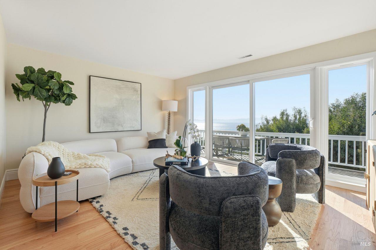 1882 Centro West Street