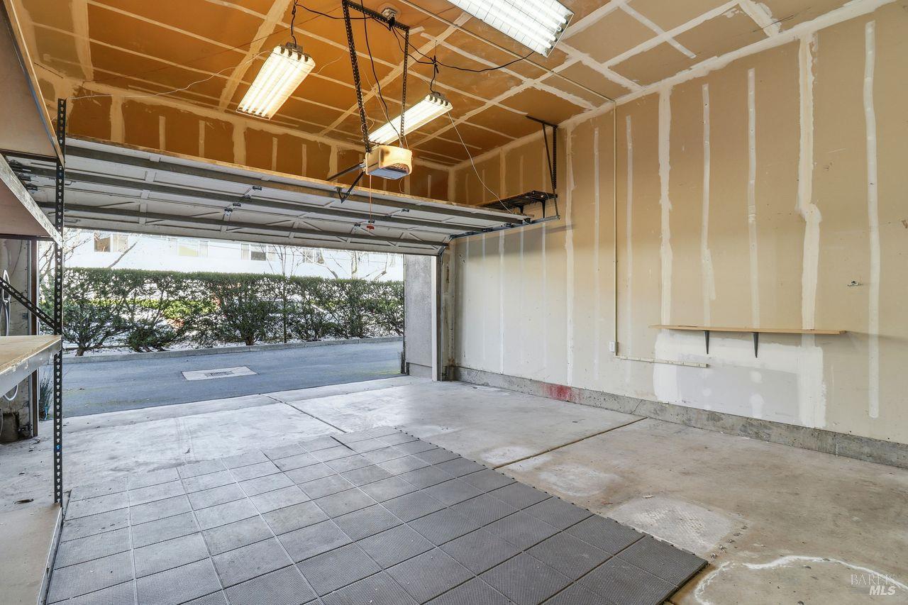 37 Ross Avenue Unit: #5