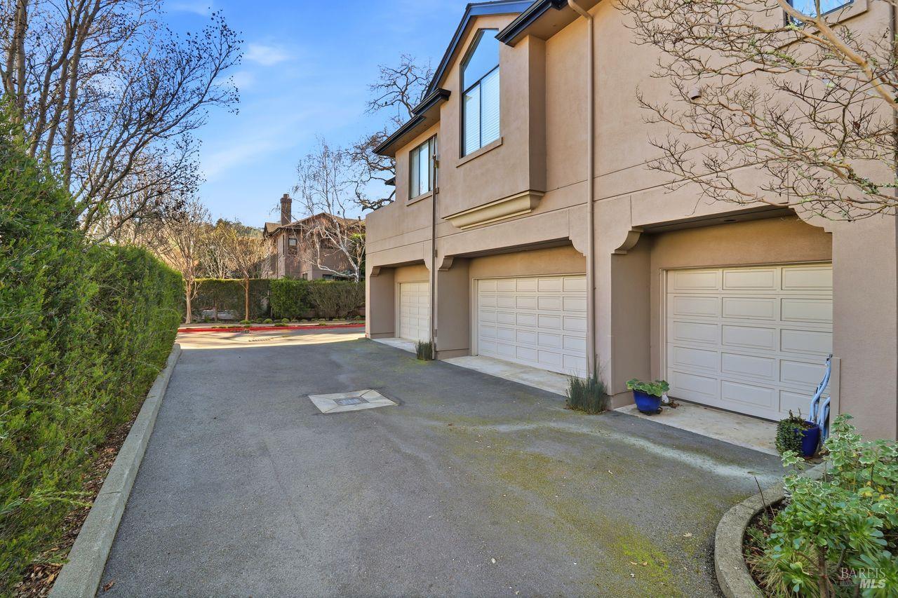 37 Ross Avenue Unit: #5