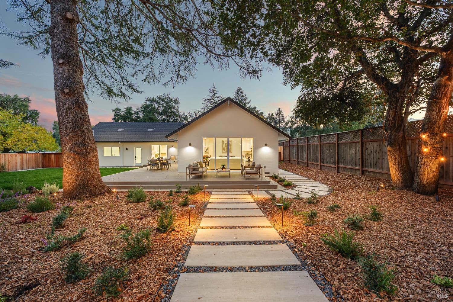 2242 Vineyard Road