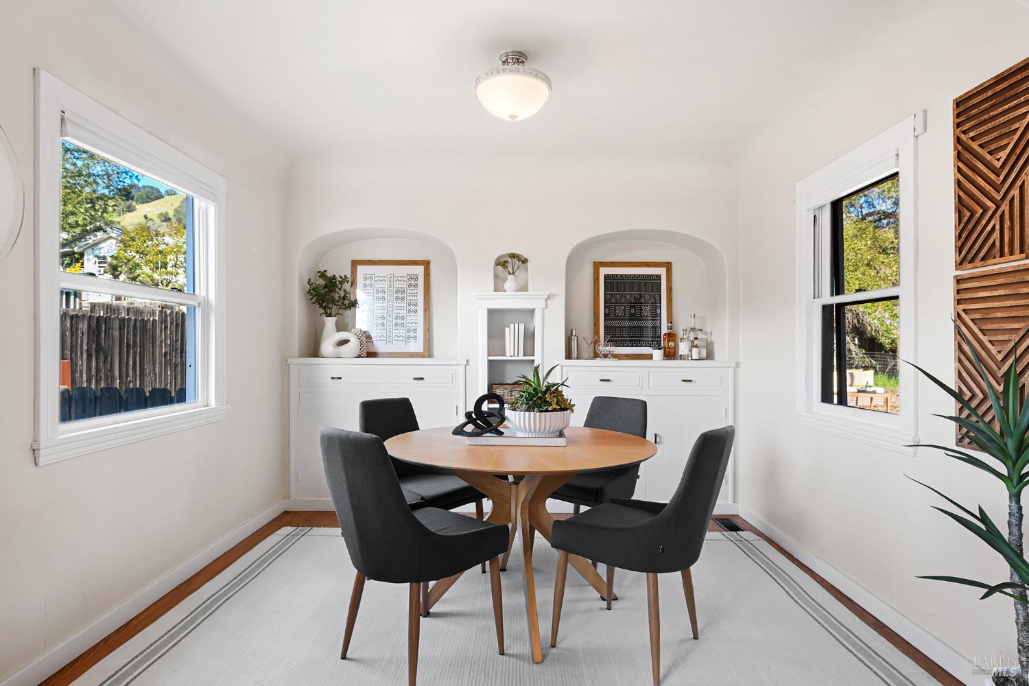 60 Sacramento Avenue