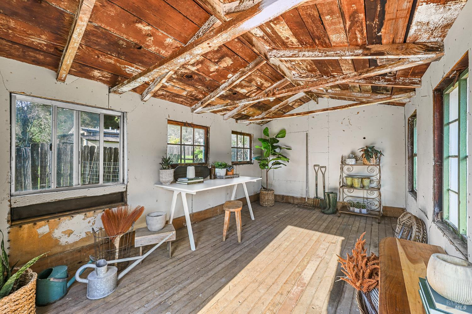 60 Sacramento Avenue