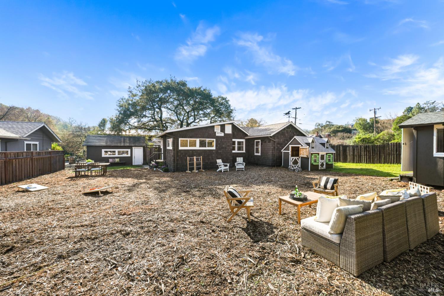 60 Sacramento Avenue