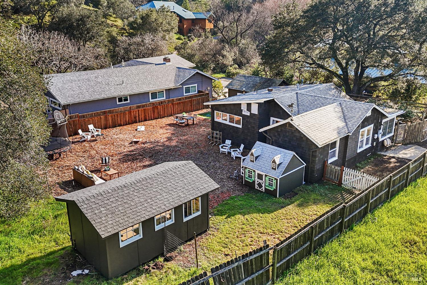 60 Sacramento Avenue