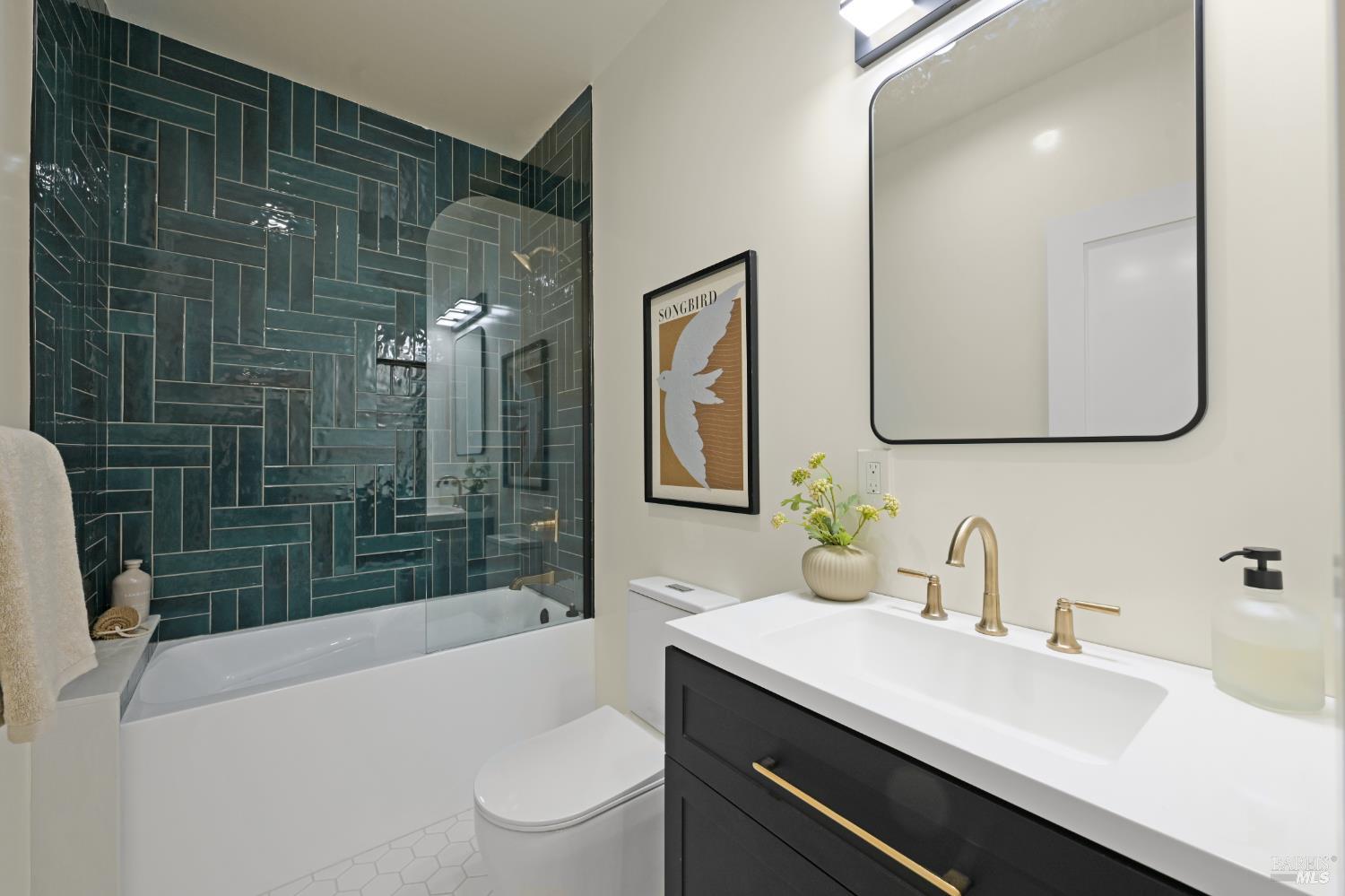 327 Butterfield Road