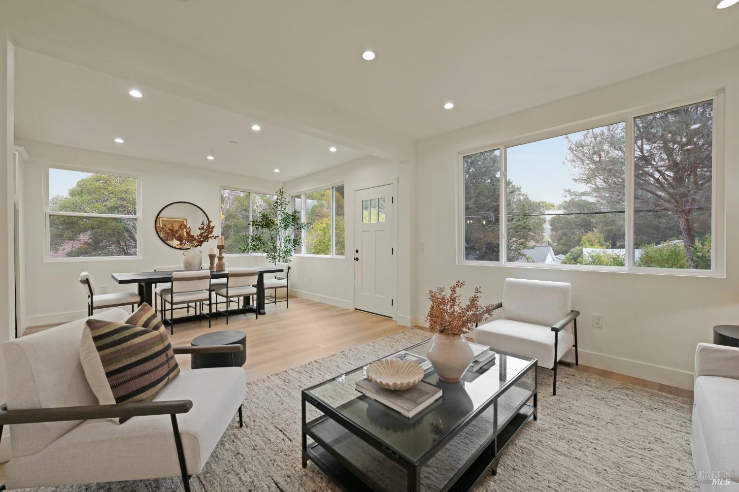 327 Butterfield Road