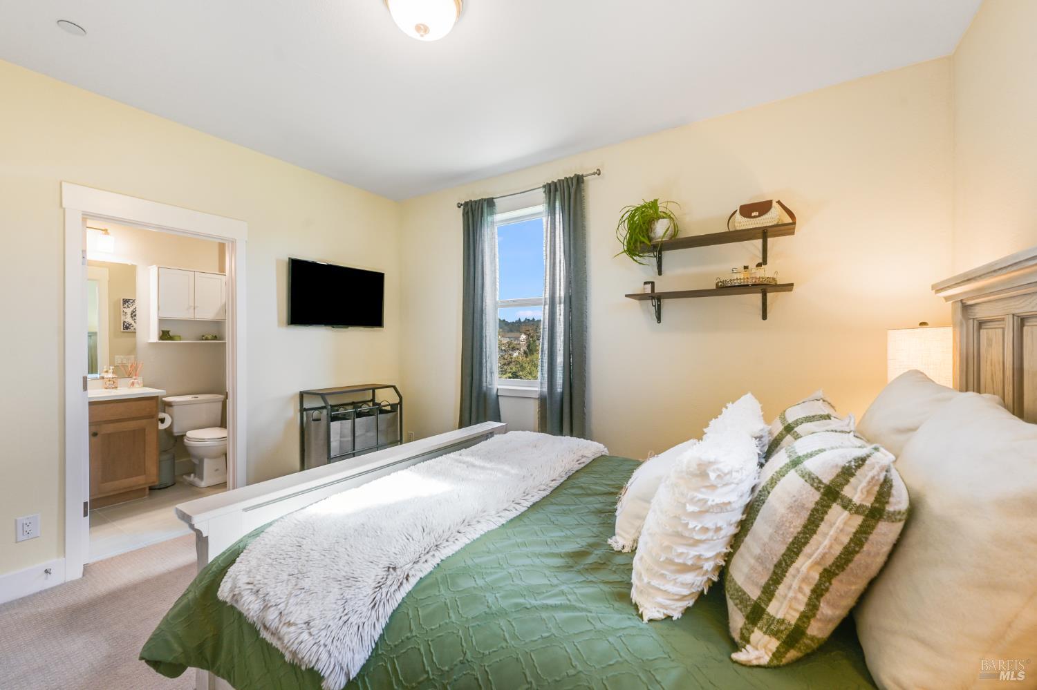 2668 Franz Katka Avenue