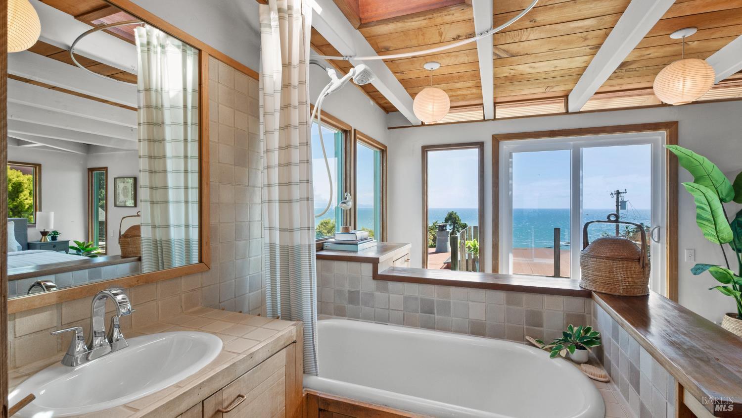 180 Sunset Way Unit: #A