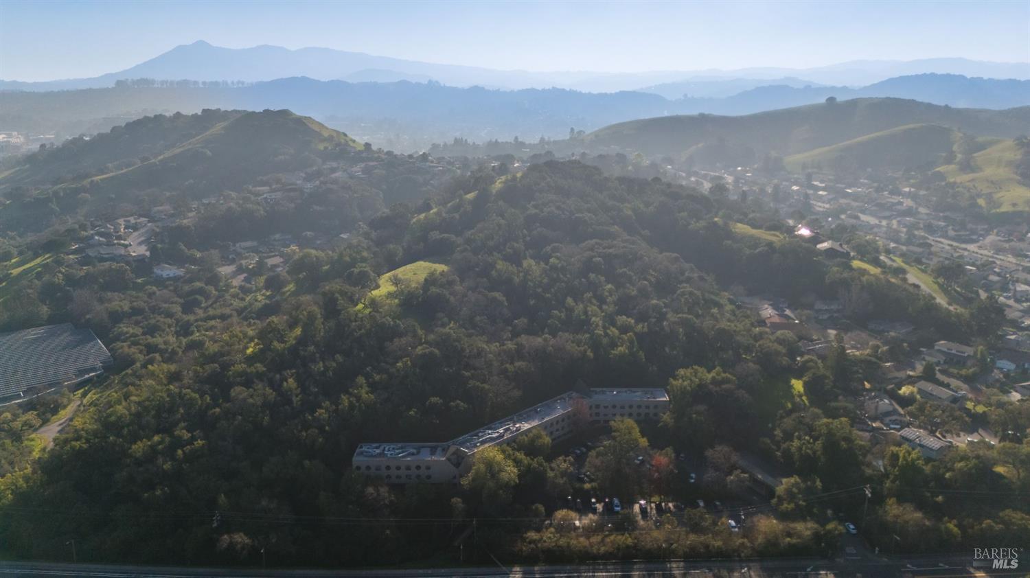 106 106 Lucas Valley Road