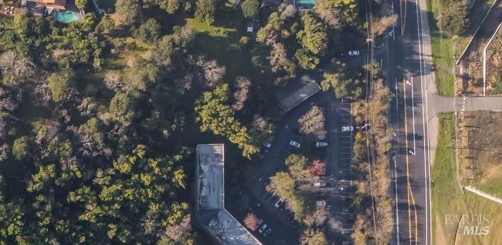 106 106 Lucas Valley Road