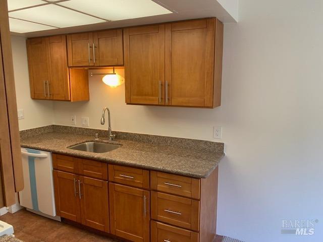 1579 Lincoln Avenue Unit: #201