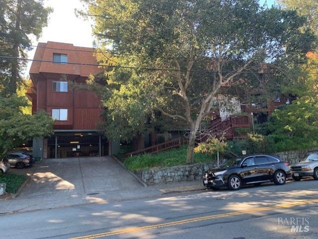 1579 Lincoln Avenue Unit: #201