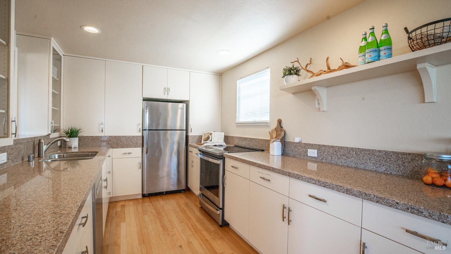 1225 Waterview Drive