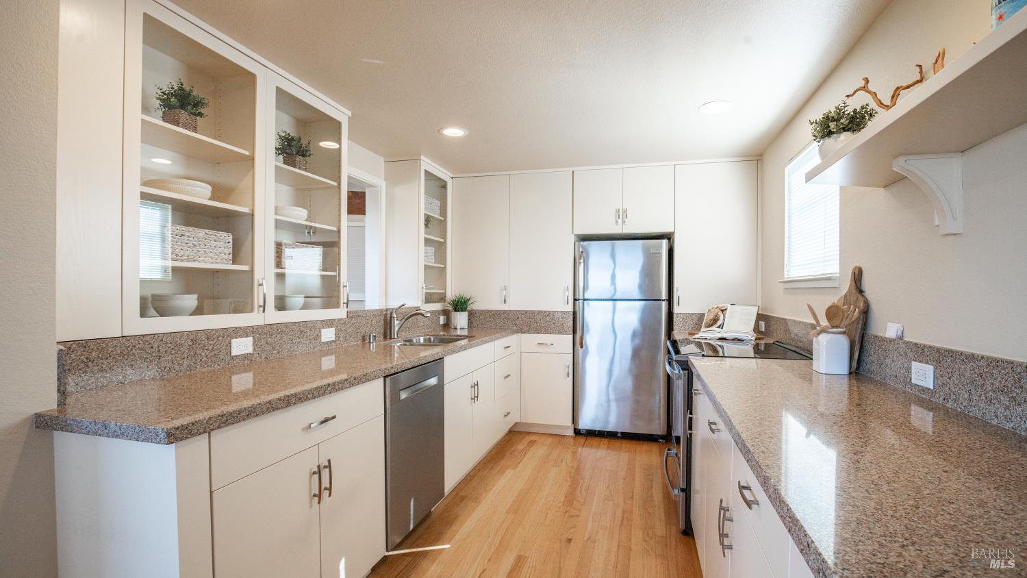 1225 Waterview Drive
