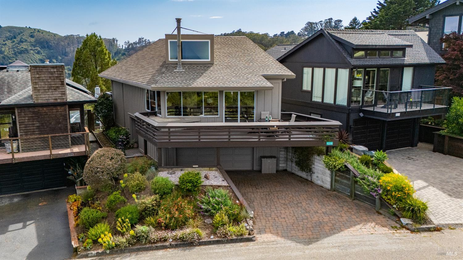 1225 Waterview Drive
