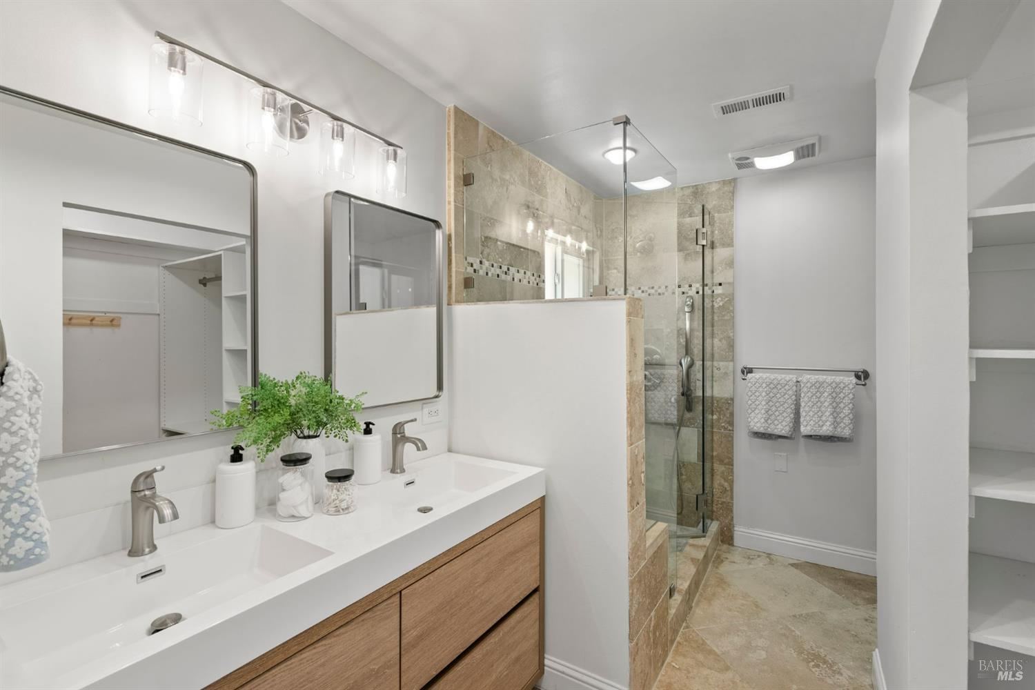 38 Twelveoak Hill Drive