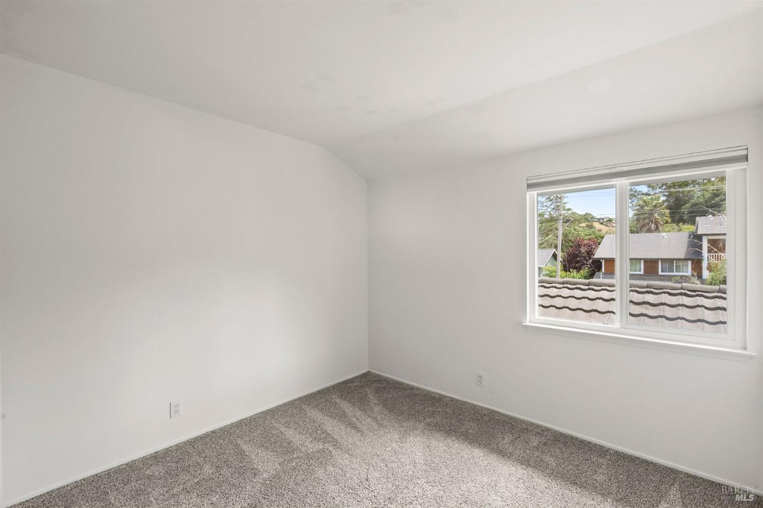 38 Twelveoak Hill Drive