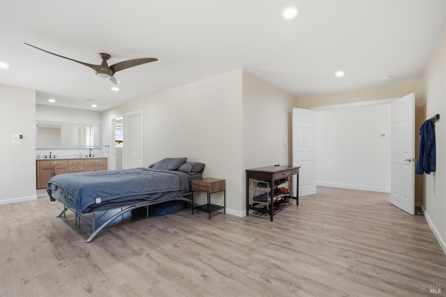 440 Calle De La Mesa