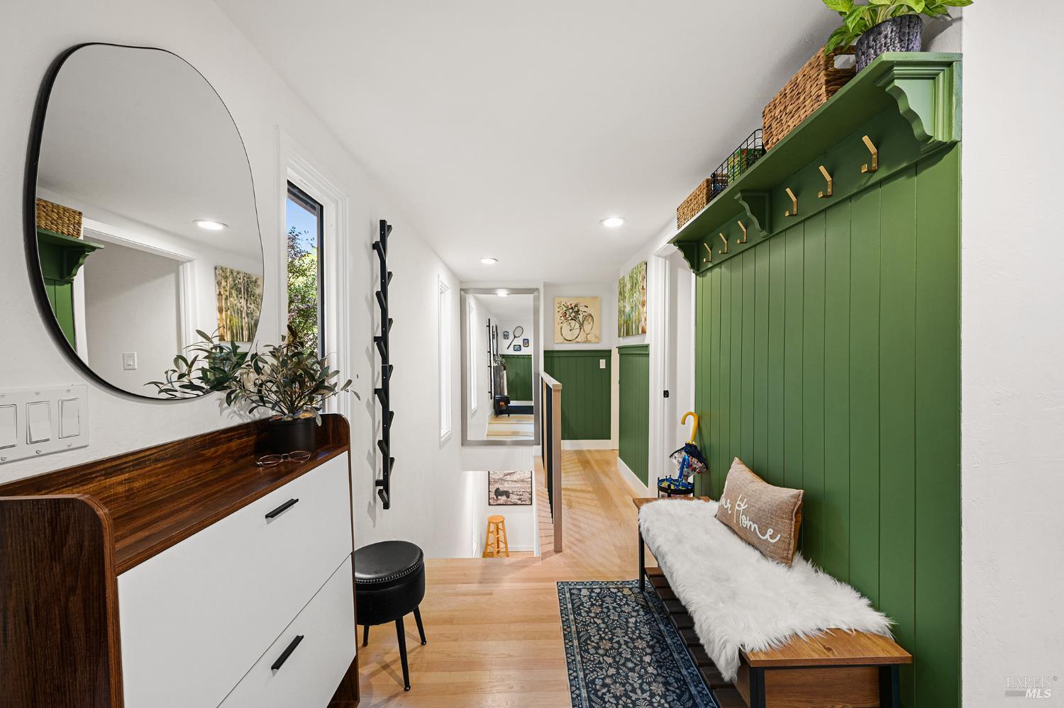 16 Iron Springs Road