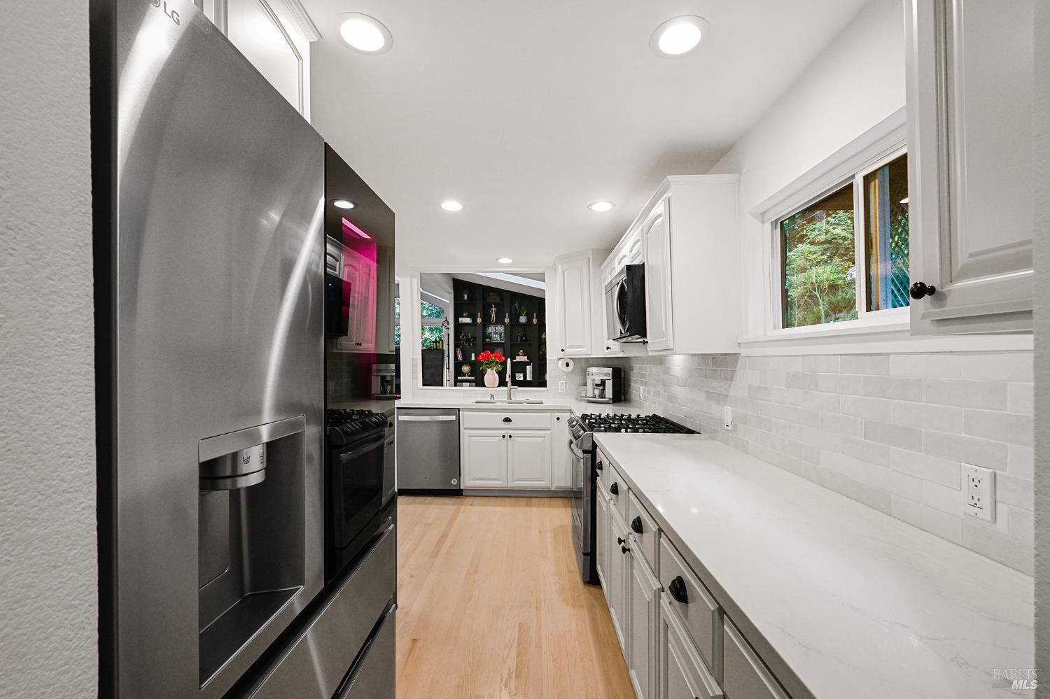 16 Iron Springs Road