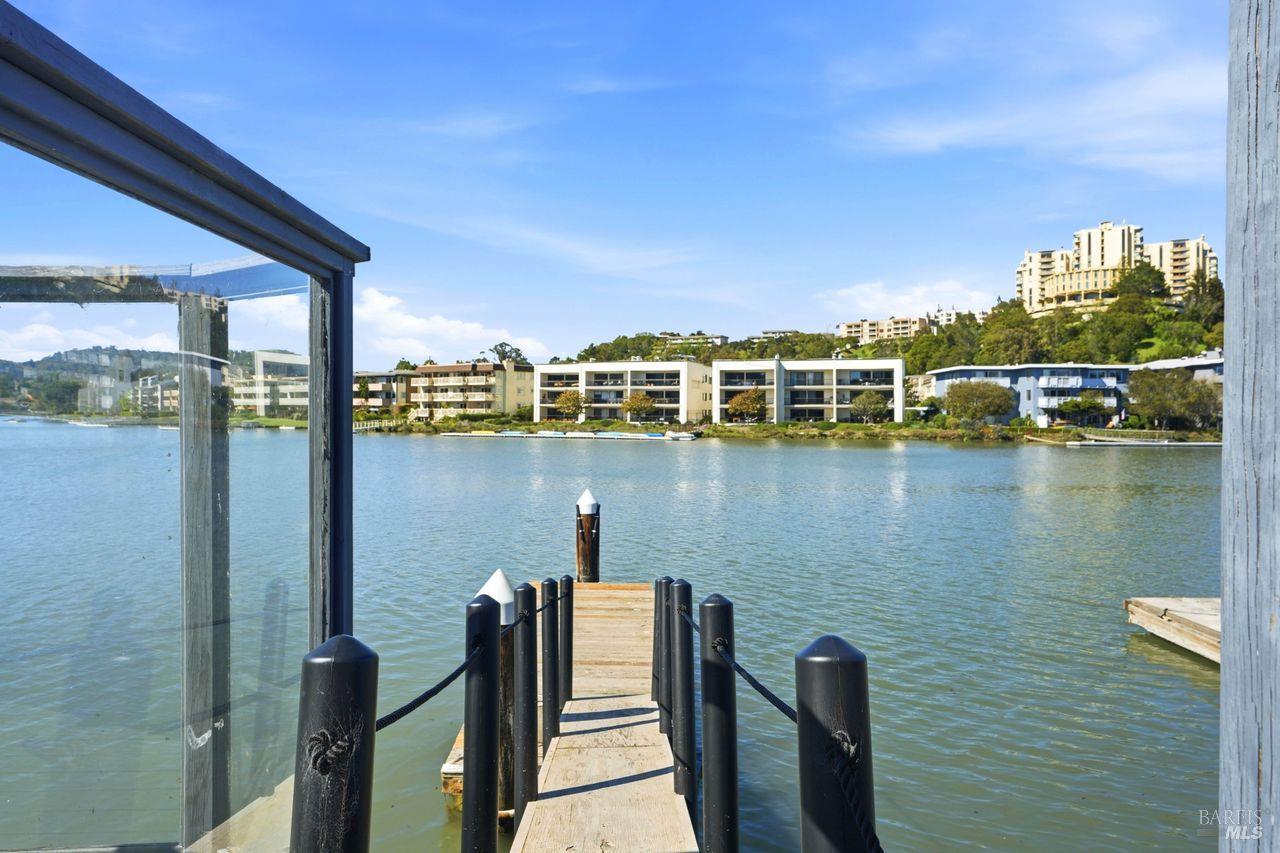 21 Boardwalk One Unit: #1