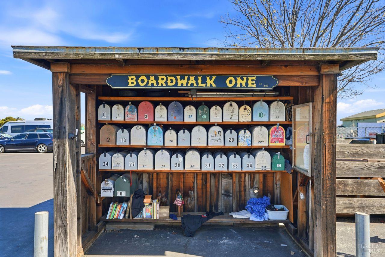 21 Boardwalk One Unit: #1