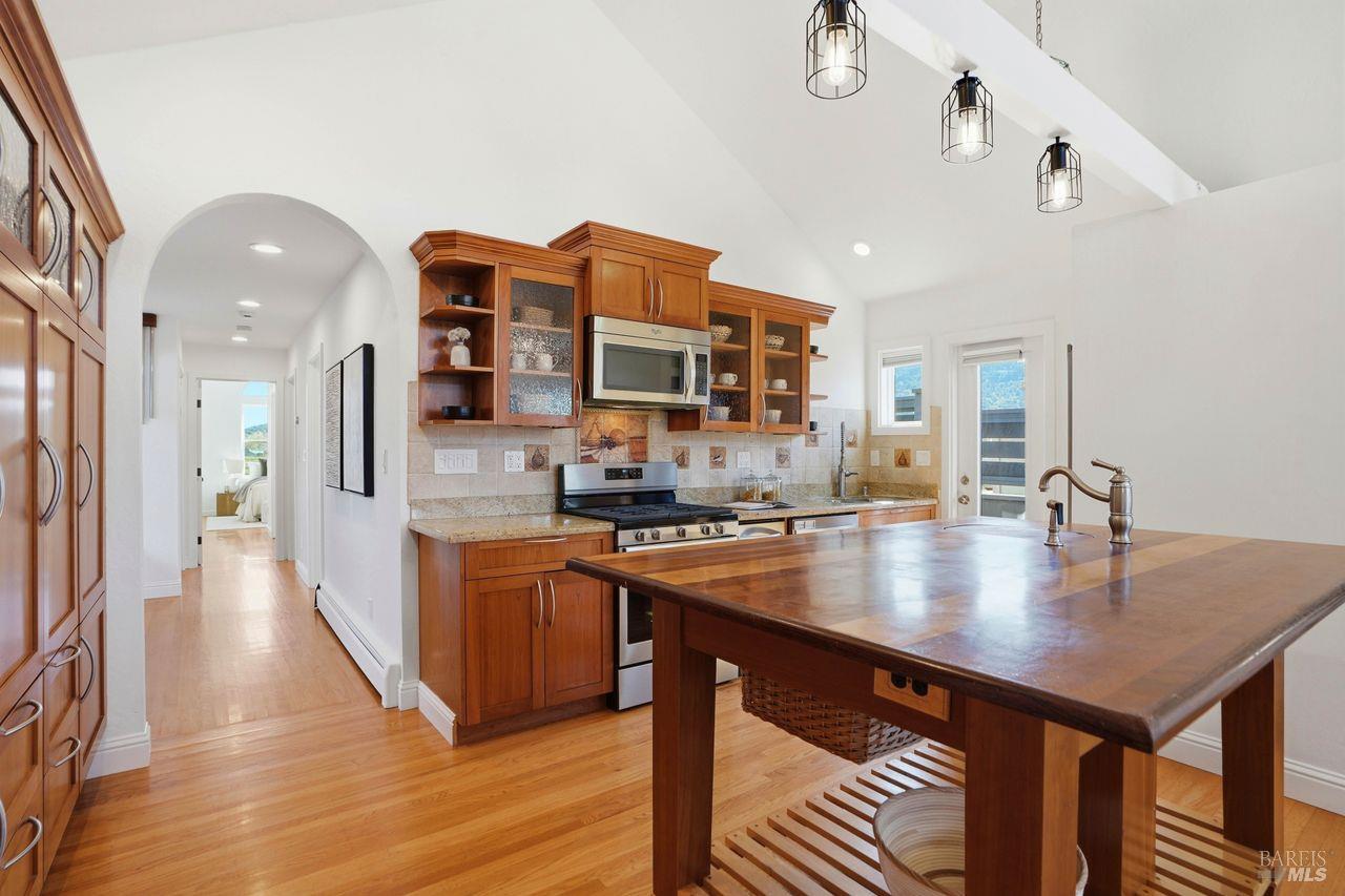 21 Boardwalk One Unit: #1