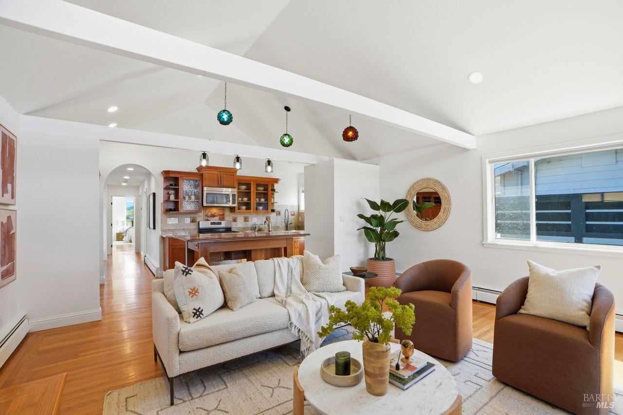 21 Boardwalk One Unit: #1